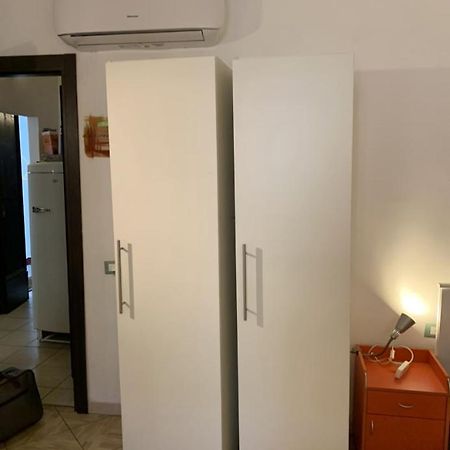 Bed and Breakfast Backpackers House Bolonia Exterior foto